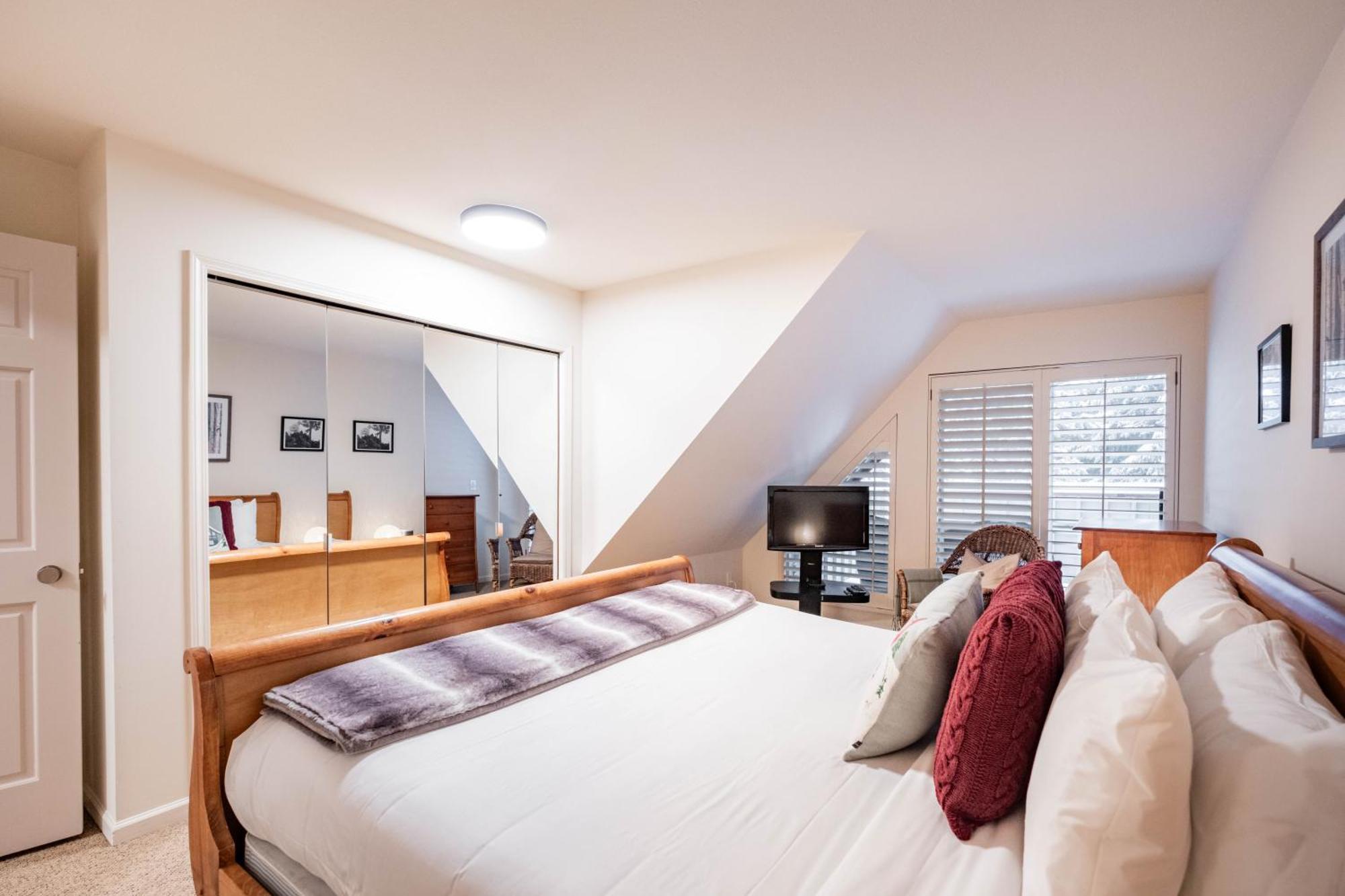 Sunpath By Outpost Whistler Villa Екстериор снимка
