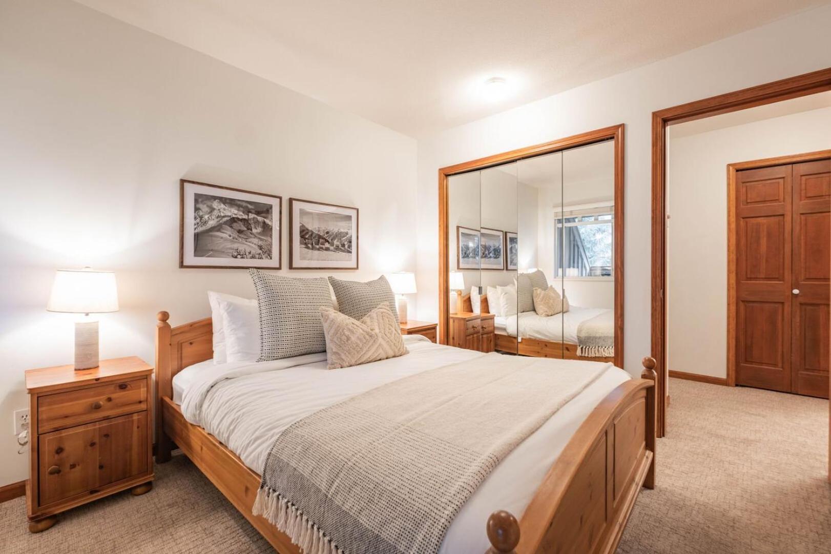Sunpath By Outpost Whistler Villa Екстериор снимка