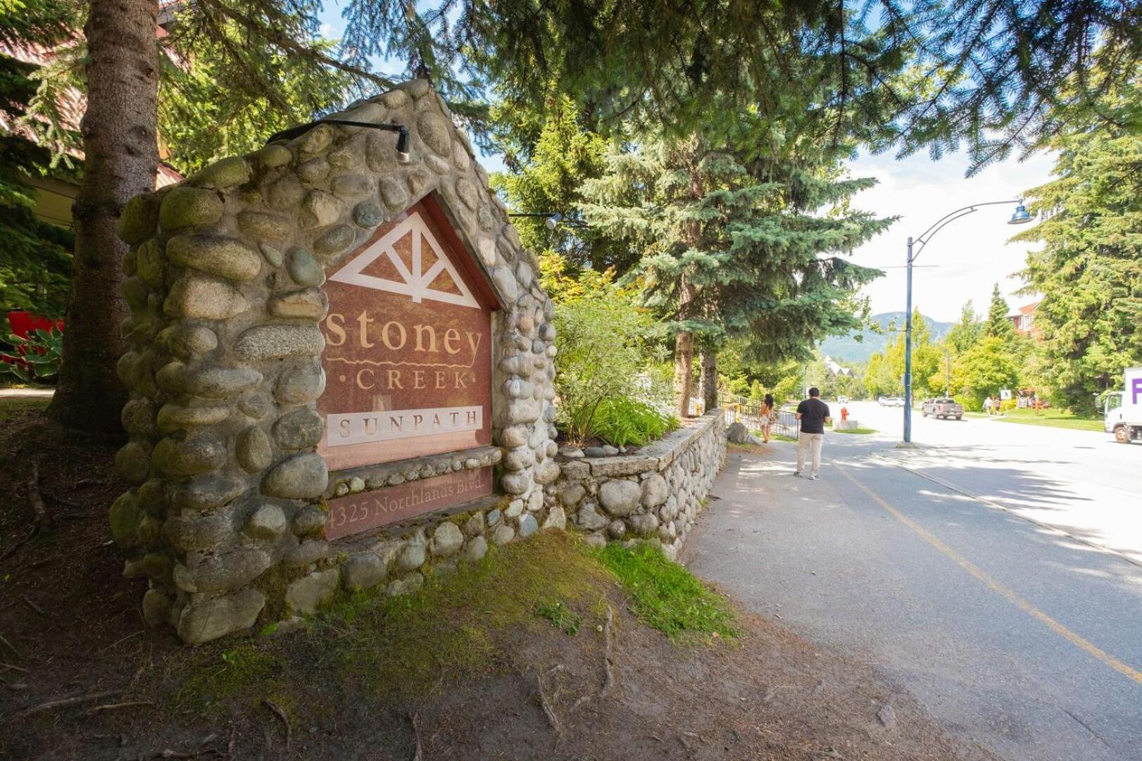 Sunpath By Outpost Whistler Villa Екстериор снимка