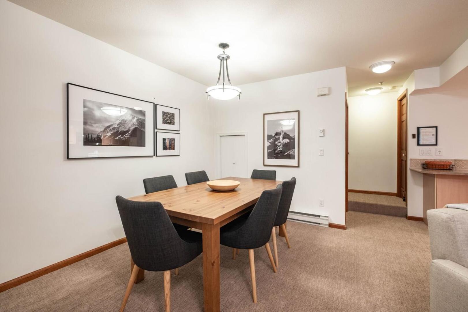 Sunpath By Outpost Whistler Villa Екстериор снимка